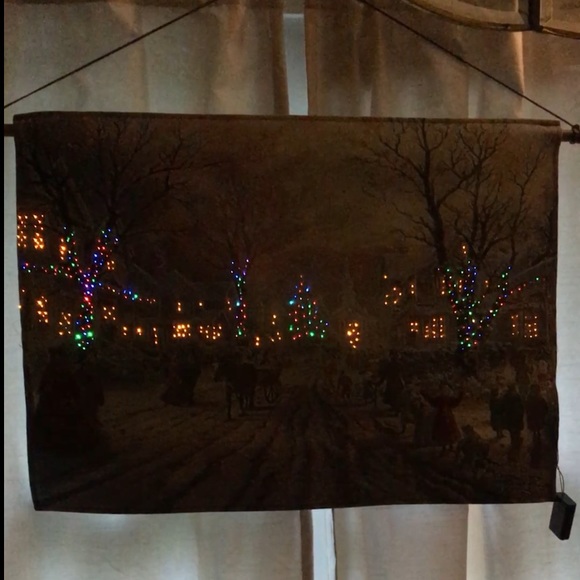 Thomas Kincade Two Sided Fiber Optic “A Victorian Christmas Carol” Tapestry 36” - Picture 13 of 14
